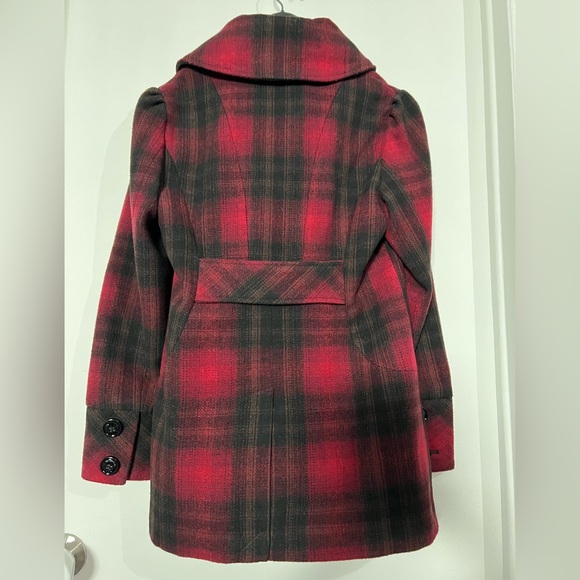 Steve Madden red and black Small plaid coat - Picture 3 of 7